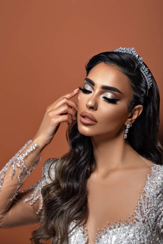   شمس ميديا تنظم أضخم تظاهرة جمالية في دير الأسد  200 مشتركة ضمن دورة تعليمية لفنون المكياج في دير الأسد