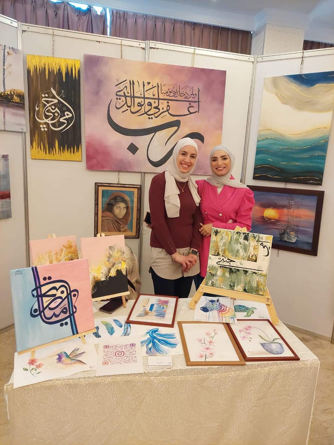 الصيادلة تكرم مجموعة من الرائدات وتقيم معرضاً وبازراً لمنتجات صيدلانيات