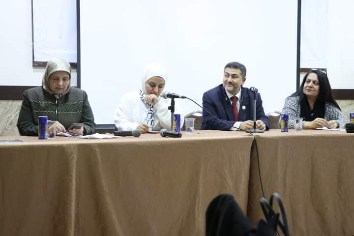 الصيادلة تكرم مجموعة من الرائدات وتقيم معرضاً وبازراً لمنتجات صيدلانيات