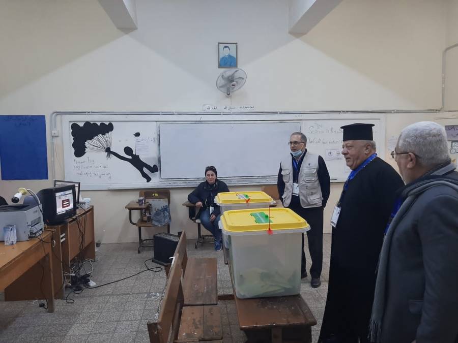 غرايبة والعرموطي والأب حداد يجرون جولة ميدانية على مراكز اقتراع في العاصمة