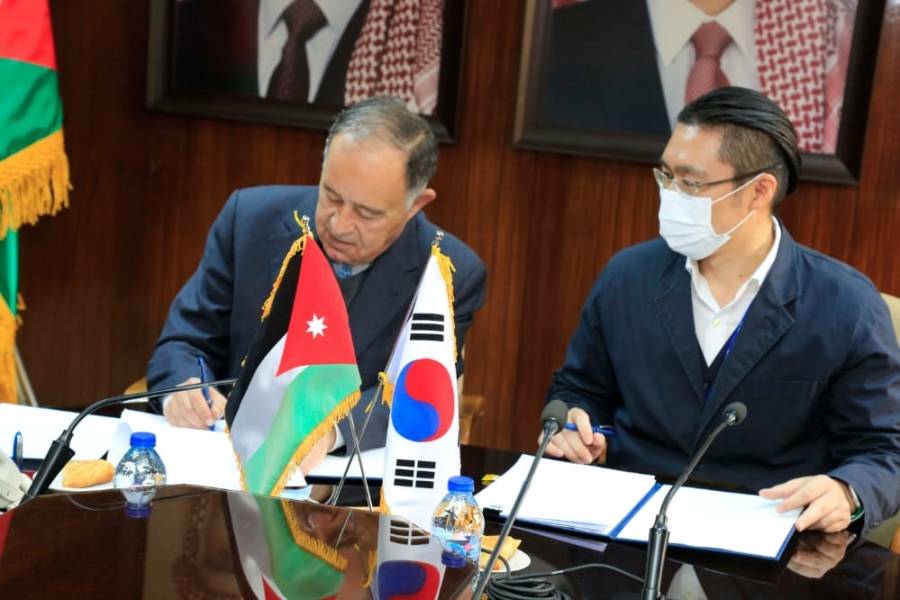 وزير المياه والري : اتفاقية مع الوكالة الكورية KOICA لتحسين شبكات مياه المصطبة جرش بقيمة 9.13 مليون دولار