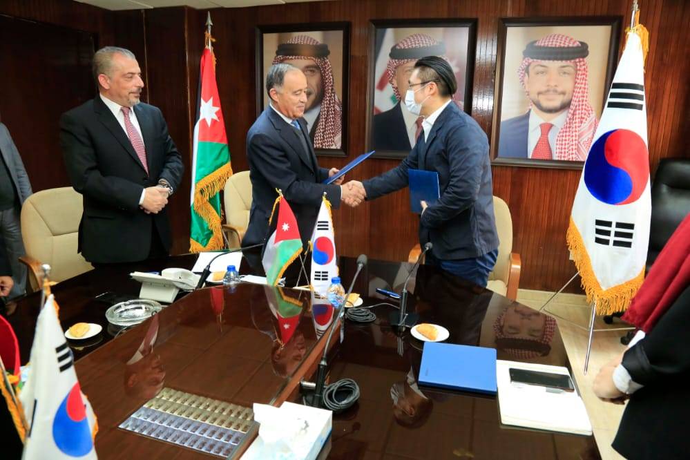 وزير المياه والري : اتفاقية مع الوكالة الكورية KOICA لتحسين شبكات مياه المصطبة /جرش بقيمة 9.13 مليون دولار 