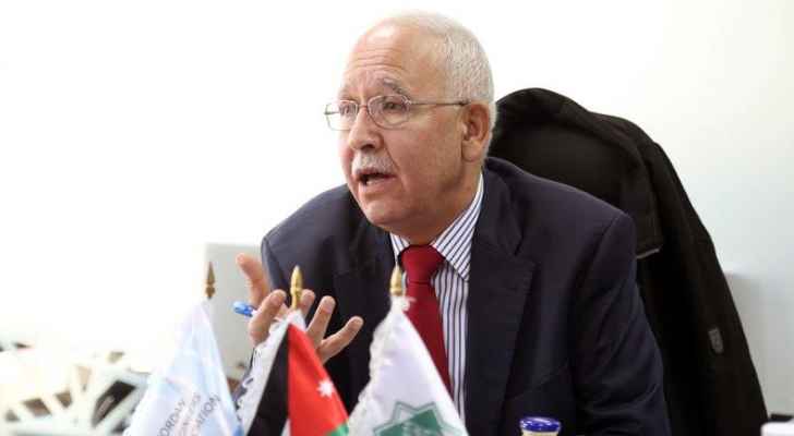 نقيب المهندسين يطالب بالإفراج عن موقوفي الرأي والحريات