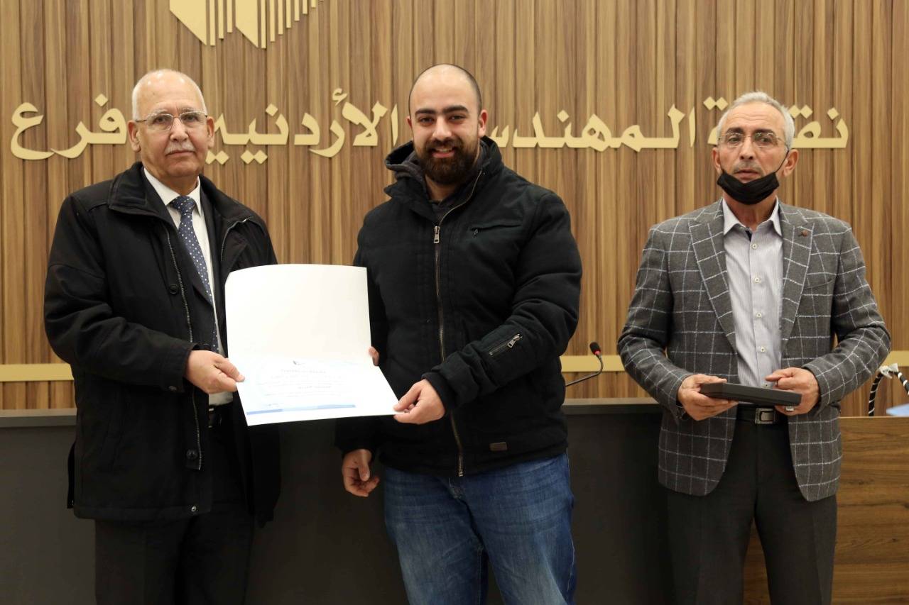 40 مهندسا ومهندسة يؤدون اليمين القانونية في مأدبا