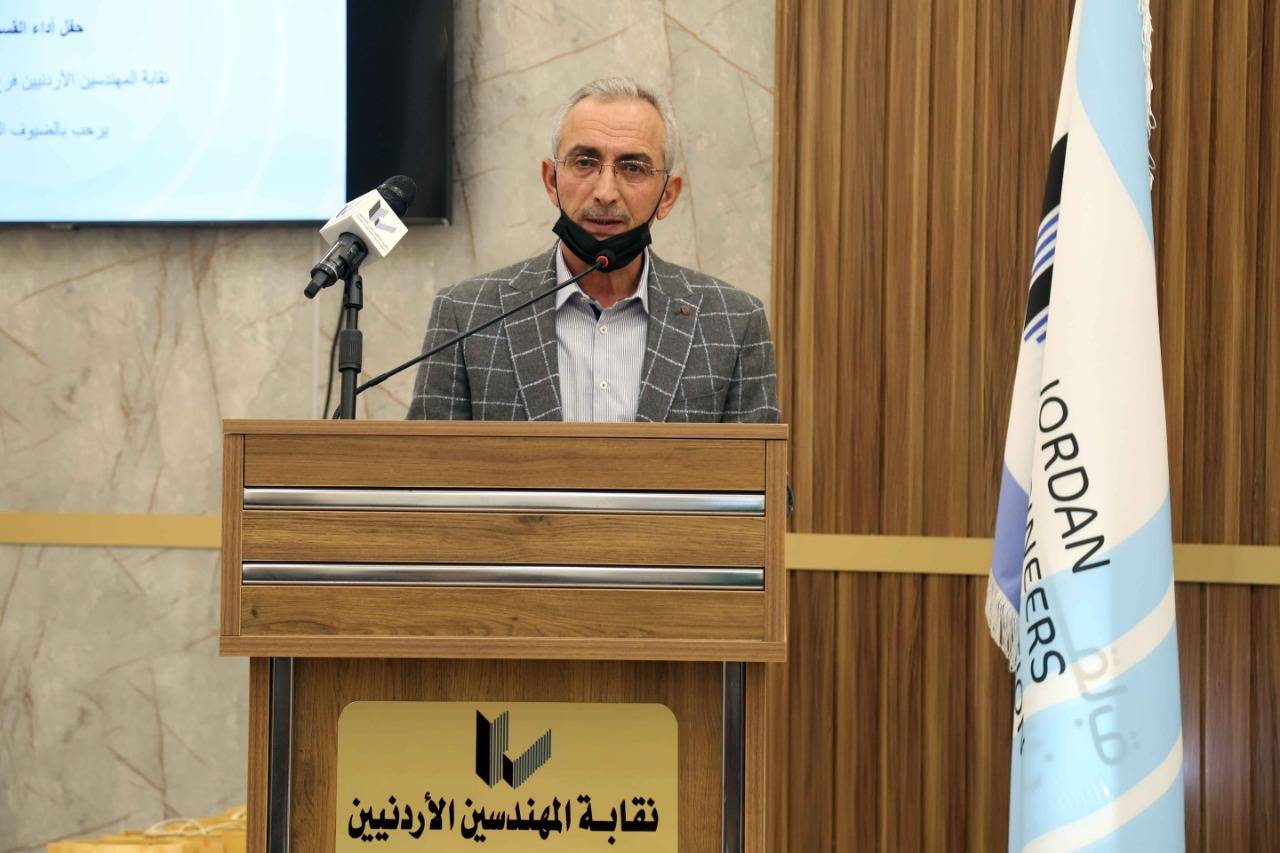 40 مهندسا ومهندسة يؤدون اليمين القانونية في مأدبا