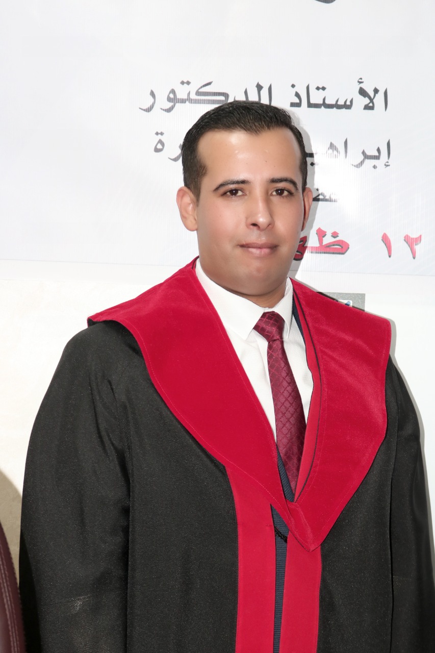 النقيب الدكتور فادي توفيق المحارب مبارك درجة الدكتوراة بالقانون الخاص 