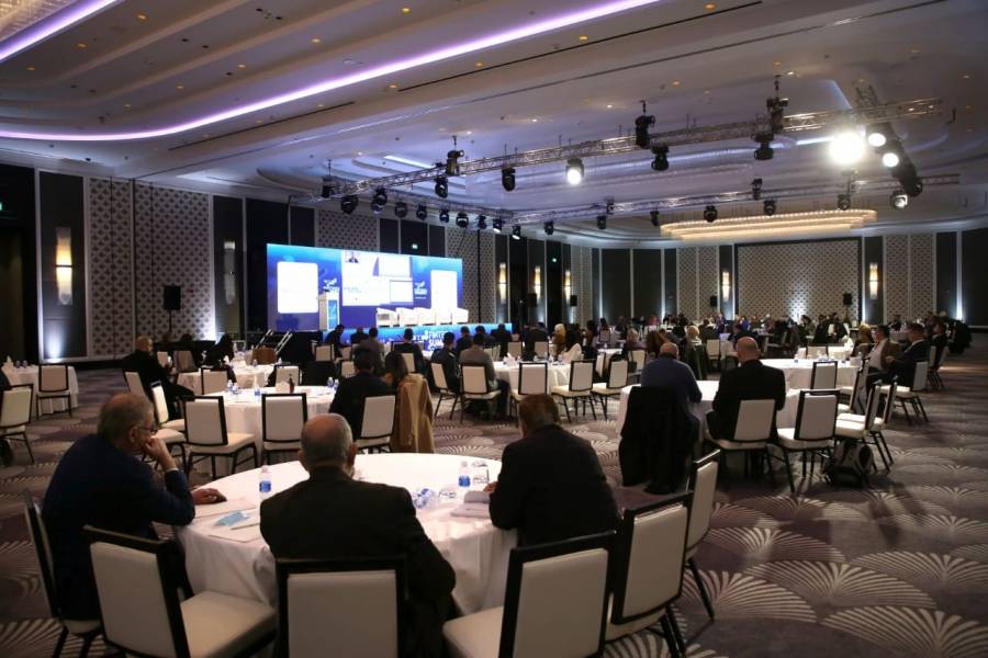 انطلاق مؤتمر قمة التكنولوجيا المالية في الأردن عمان