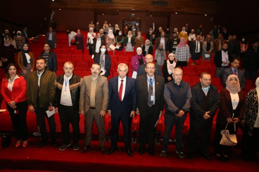 وزارة الصحة تعقد يوم علمي لمناقشة اهم مواضيع طب الاسنان