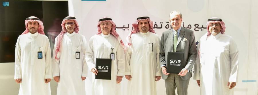 الخطوط الحديدية السعودية سار وكروز السعودية توقعان مذكرة تفاهم