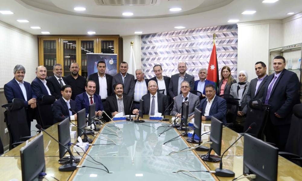 نقيب المهندسين يبحث آفاق تعزيز التعاون المشترك مع نقابة مقاولي الانشاءات