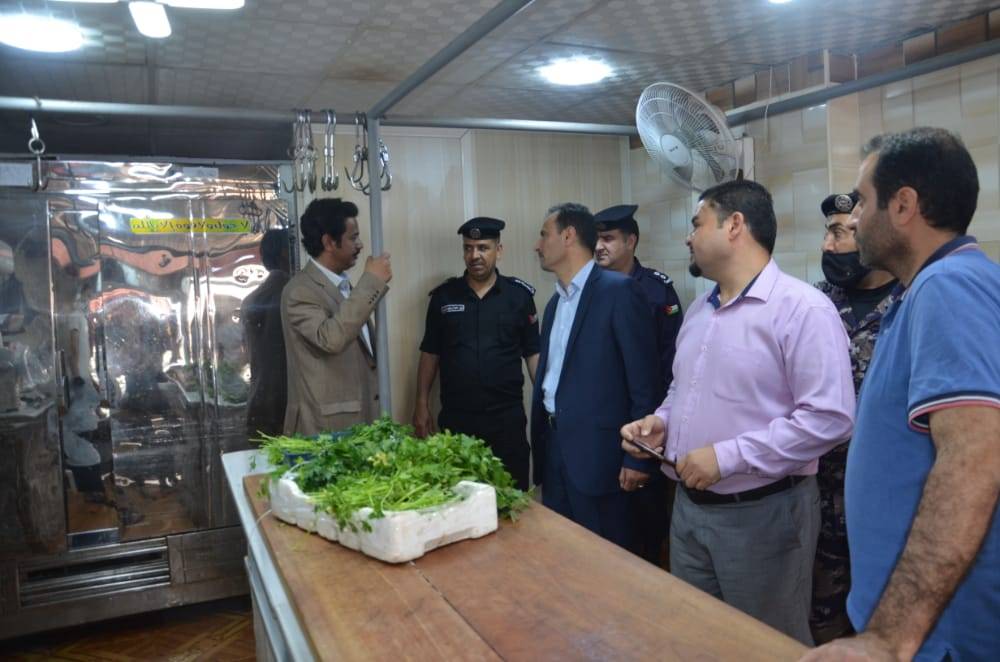 متصرف لواء الكورة يتابع أسعار الخضروات والسلع الغذائية في دير ابي سعيد..