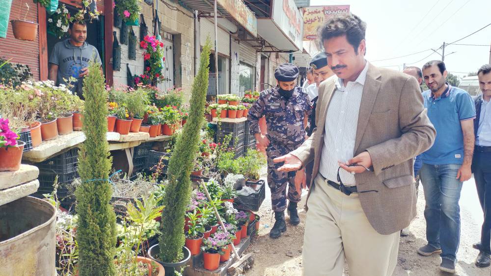 متصرف لواء الكورة يتابع أسعار الخضروات والسلع الغذائية في دير ابي سعيد..