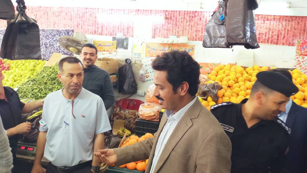 متصرف لواء الكورة يتابع أسعار الخضروات والسلع الغذائية في دير ابي سعيد..