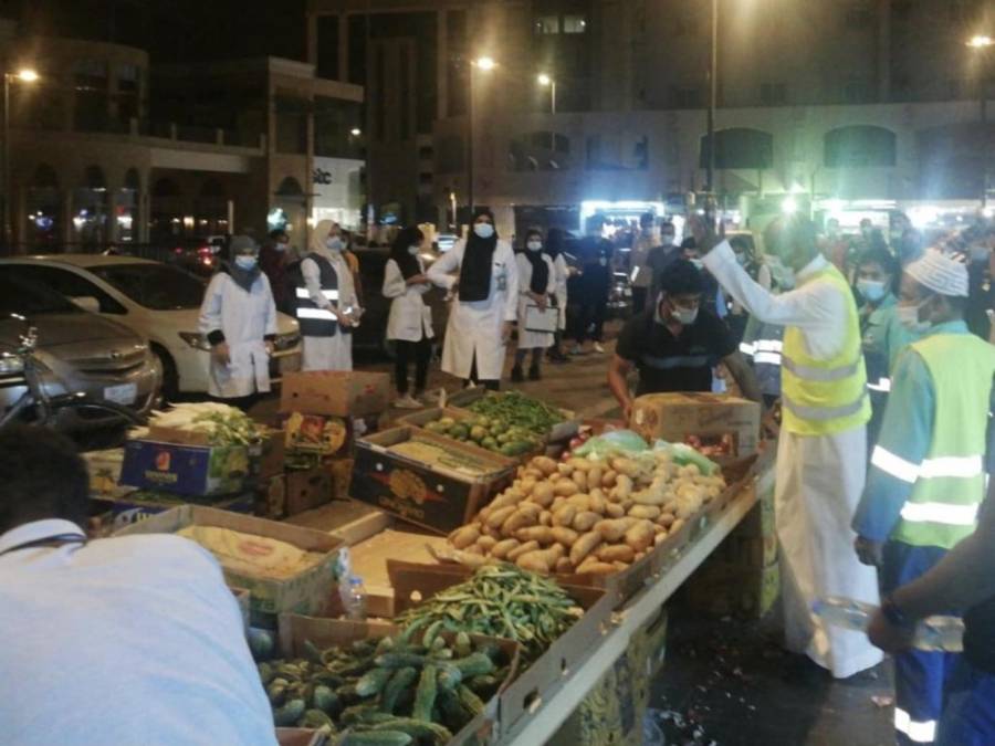 أمانة جدة تتعقب الباعة الجائلين لمكافحة الظواهر السلبية