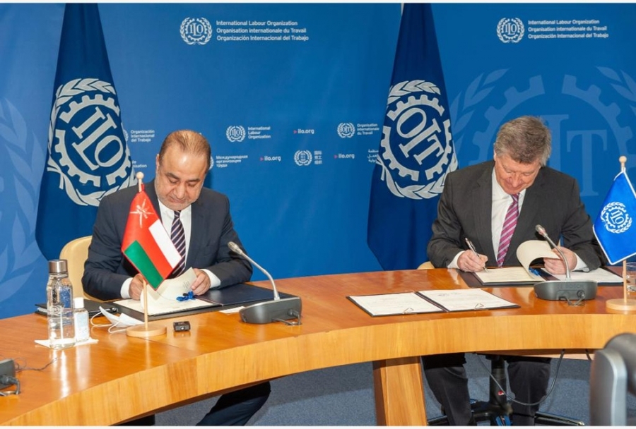 سلطنة عُمان توقع على اتفاقية العمل البحري 2006