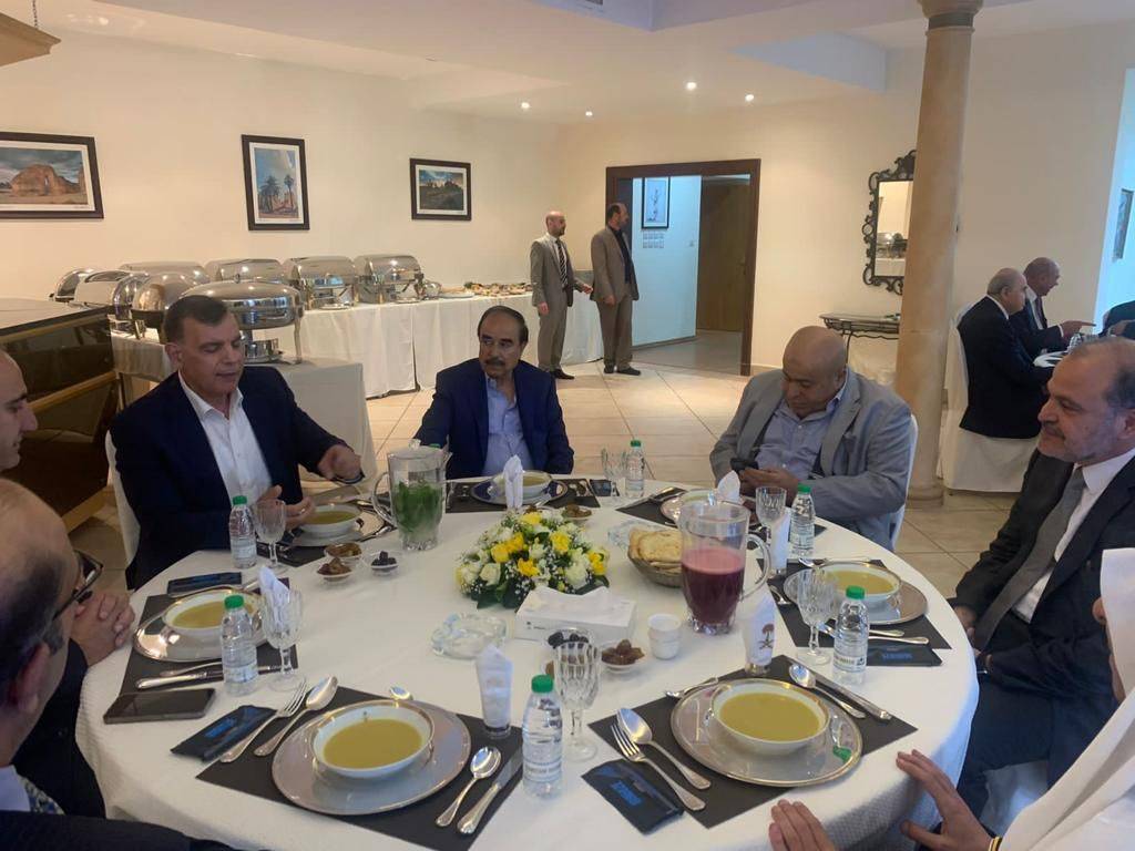 السديري يقيم إفطارا لأصحاب المعالي الوزراء والأعيان والنواب الأردنيين (صور)
