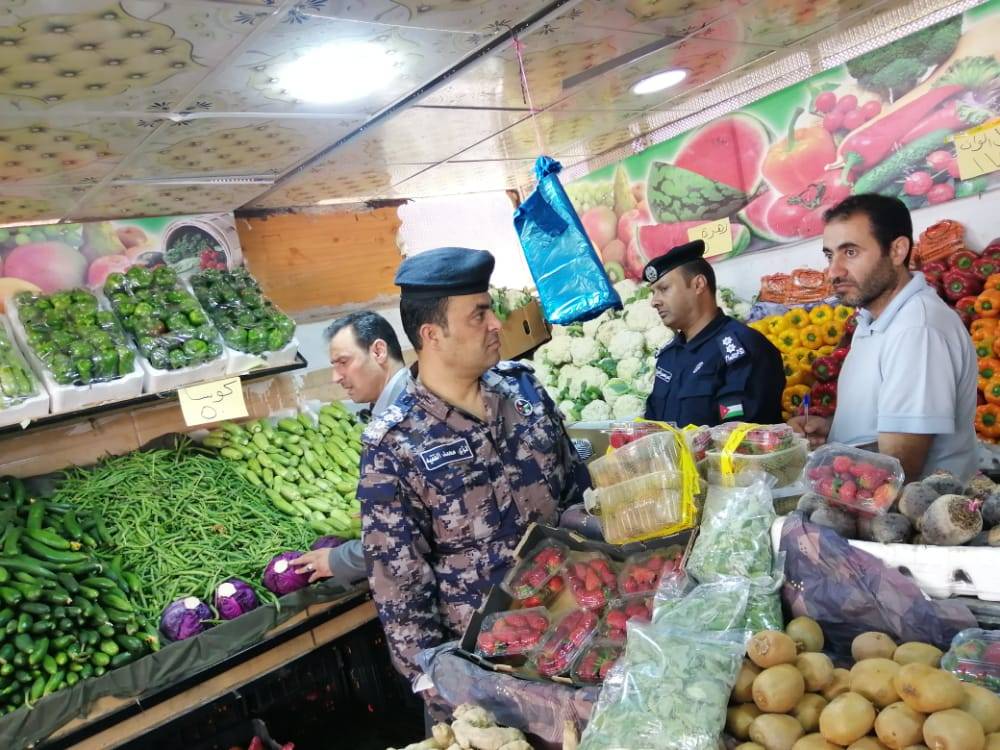 السعايده :جولات تفتيشيه مكثفه على الأسواق التجارية في لواء الكورة صور