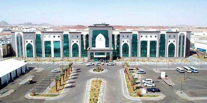 إنقاذ 3 مرضى سكري من بتر أقدامهم في مستشفى الملك سلمان التخصصي بحائل