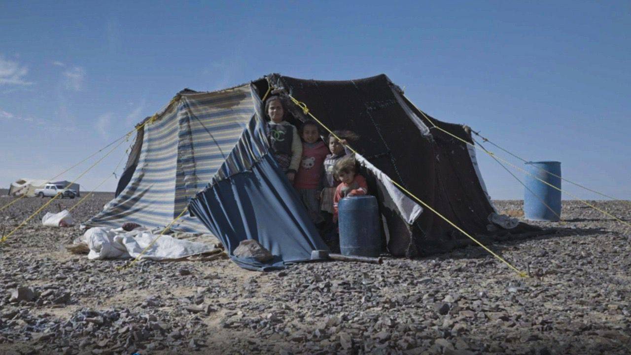 قلبي اطمأن يتمنى غلق مخيمات اللاجئين والنازحين في العراق والأردن ولبنان