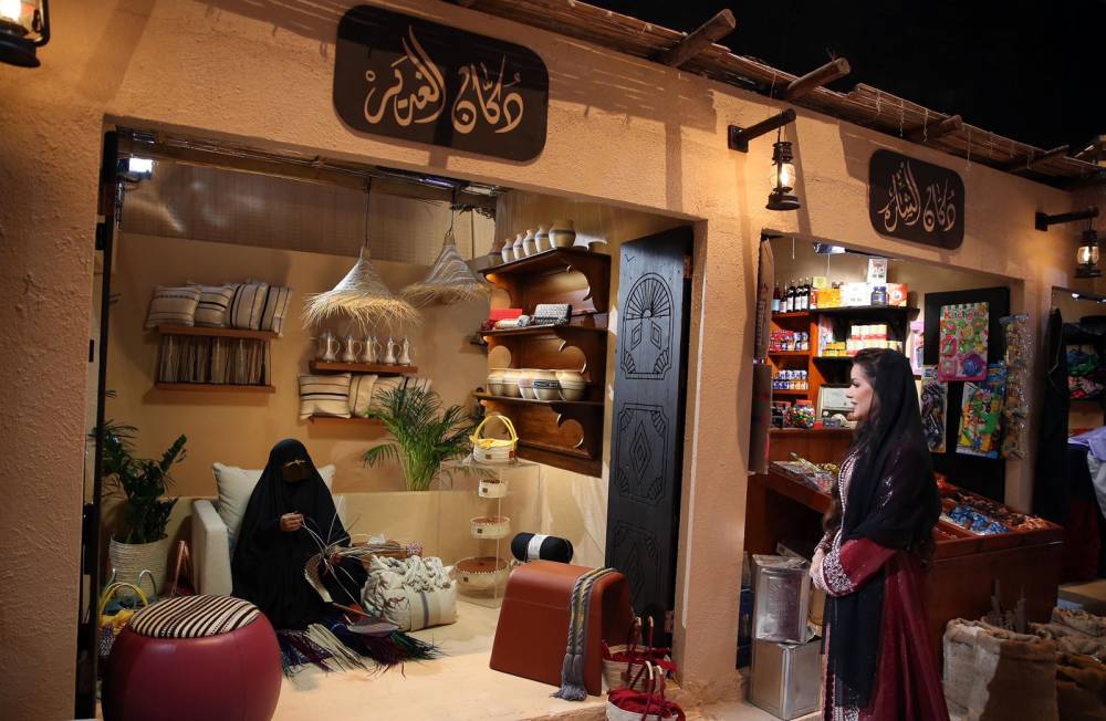 برنامج الشارة بموسمه الثالث عشر .. أسئله غنية من التراث الإماراتي