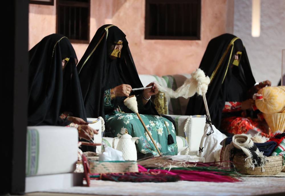 برنامج الشارة بموسمه الثالث عشر .. أسئله غنية من التراث الإماراتي