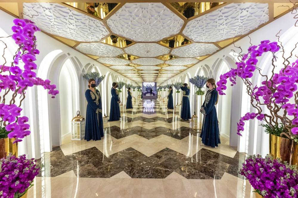  نيسان من العربية للسيارات ترعى خيمة أساطير في أتلانتس النخلة