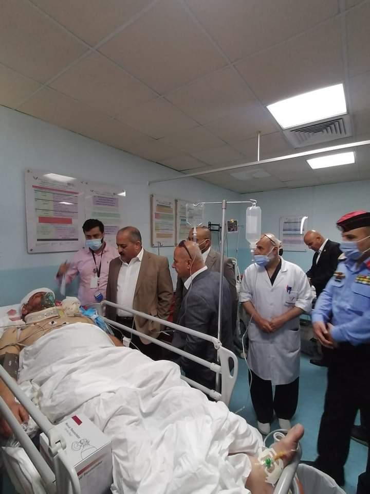 41 إصابة إثر حادث تصادم بين حافلة ركاب وشاحنة قرب جسر النعيمة باربد 