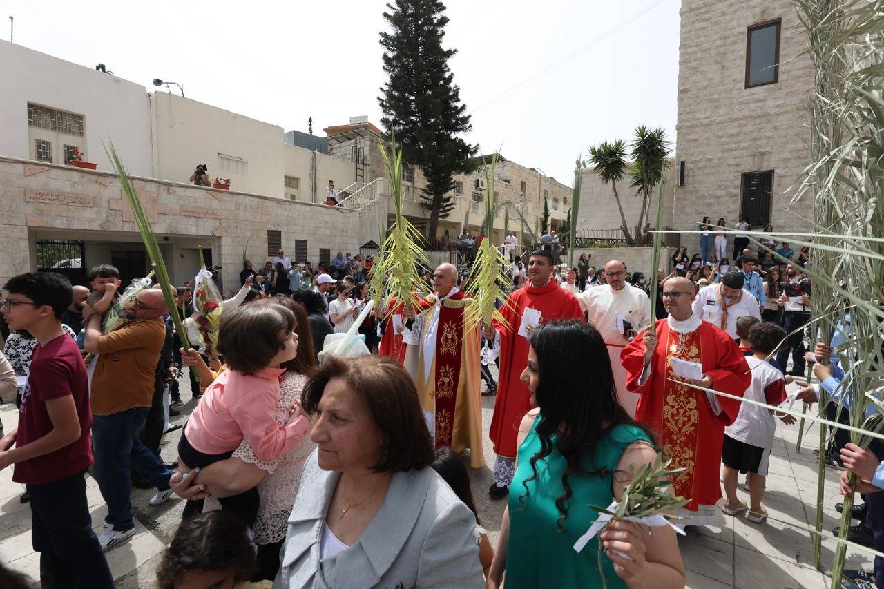 مسيحيو الأردن يحتفلون بأحد الشعانين