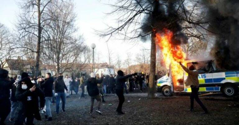 السويد تشتعل.. اضطرابات إثر “خطط حرق القرآن