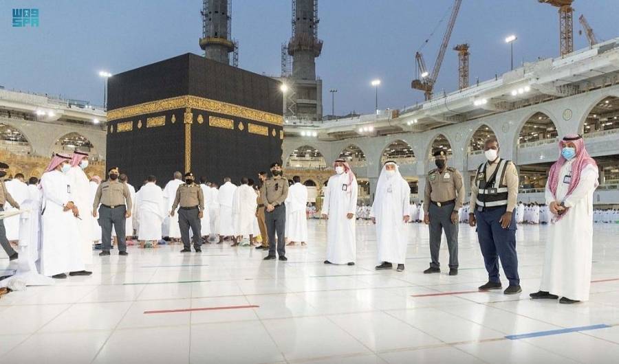 500 كادر أمن مدني يسهمون في إدارة وتنظيم الحشود داخل المسجد الحرام