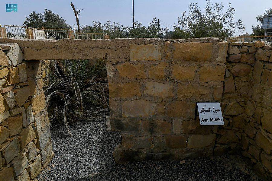  قلعة تبوك الأثرية.. موقع تاريخيٌ وشاهدٌ للحضارات المتعاقبة بالمنطقة