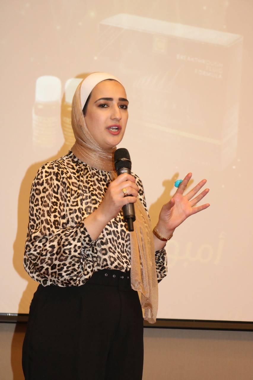 مؤسسة آفاق الحياة لمستحضرات التجميل تقيم افطارا رمضانيا وحفل تخريج لدورة العناية بالبشرة  