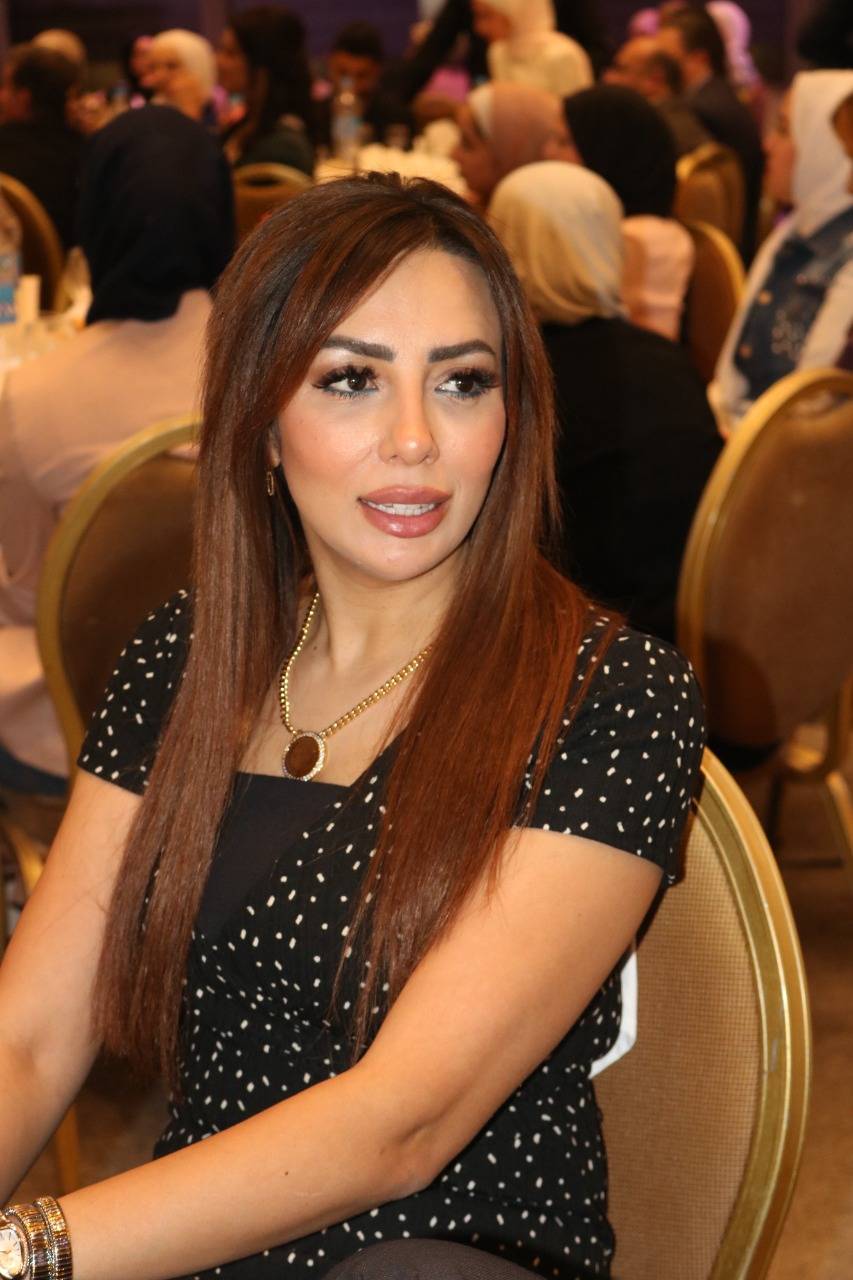 مؤسسة آفاق الحياة لمستحضرات التجميل تقيم افطارا رمضانيا وحفل تخريج لدورة العناية بالبشرة  