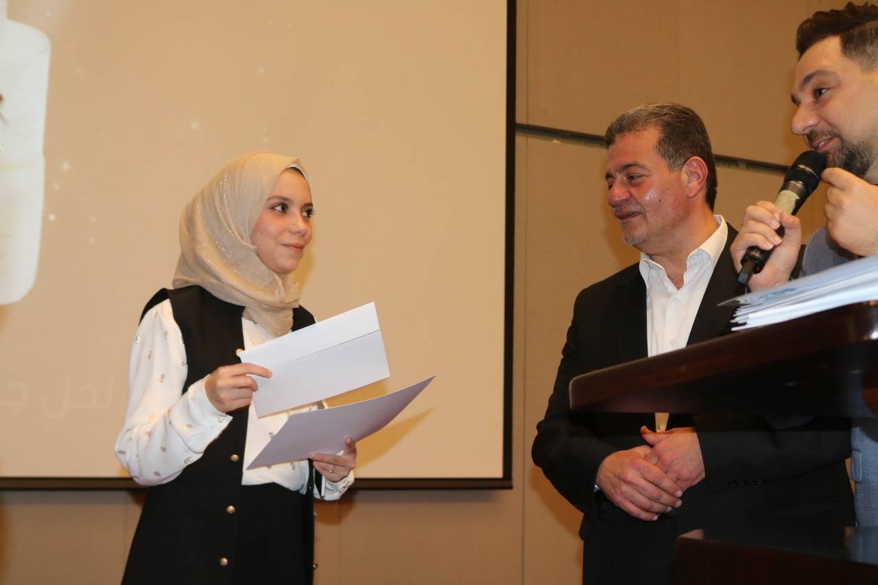 مؤسسة آفاق الحياة لمستحضرات التجميل تقيم افطارا رمضانيا وحفل تخريج لدورة العناية بالبشرة  