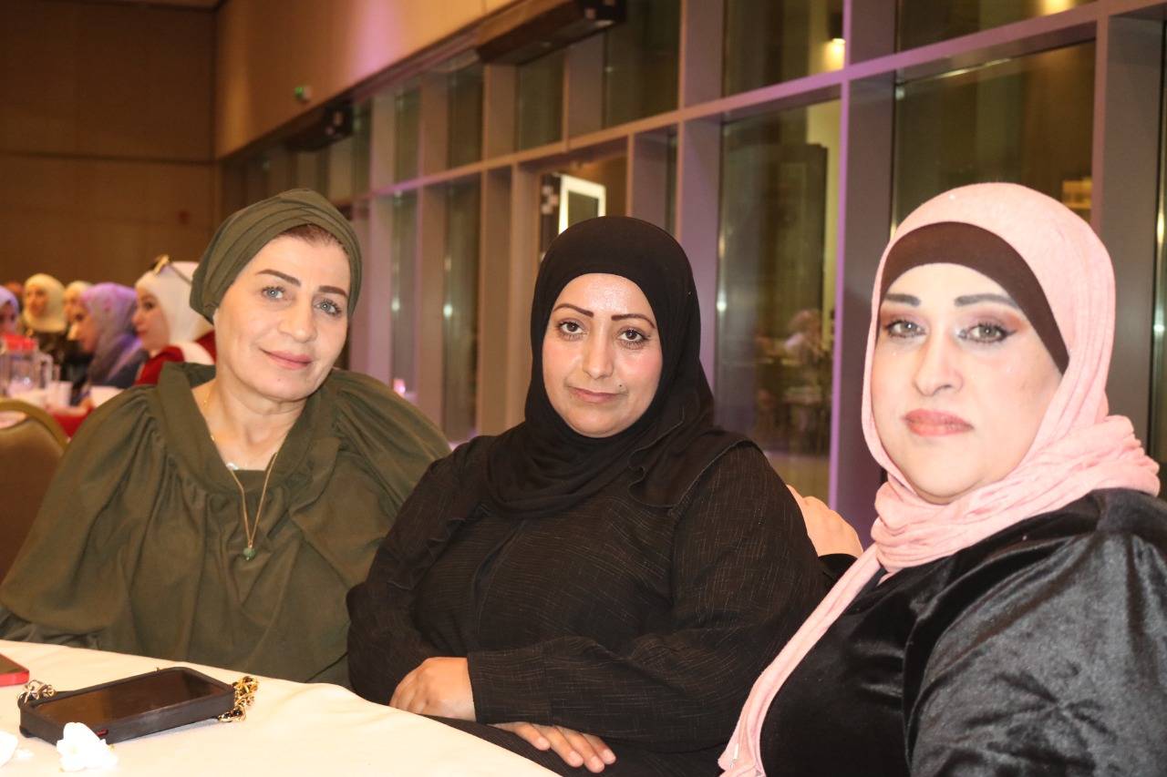 مؤسسة آفاق الحياة لمستحضرات التجميل تقيم افطارا رمضانيا وحفل تخريج لدورة العناية بالبشرة  