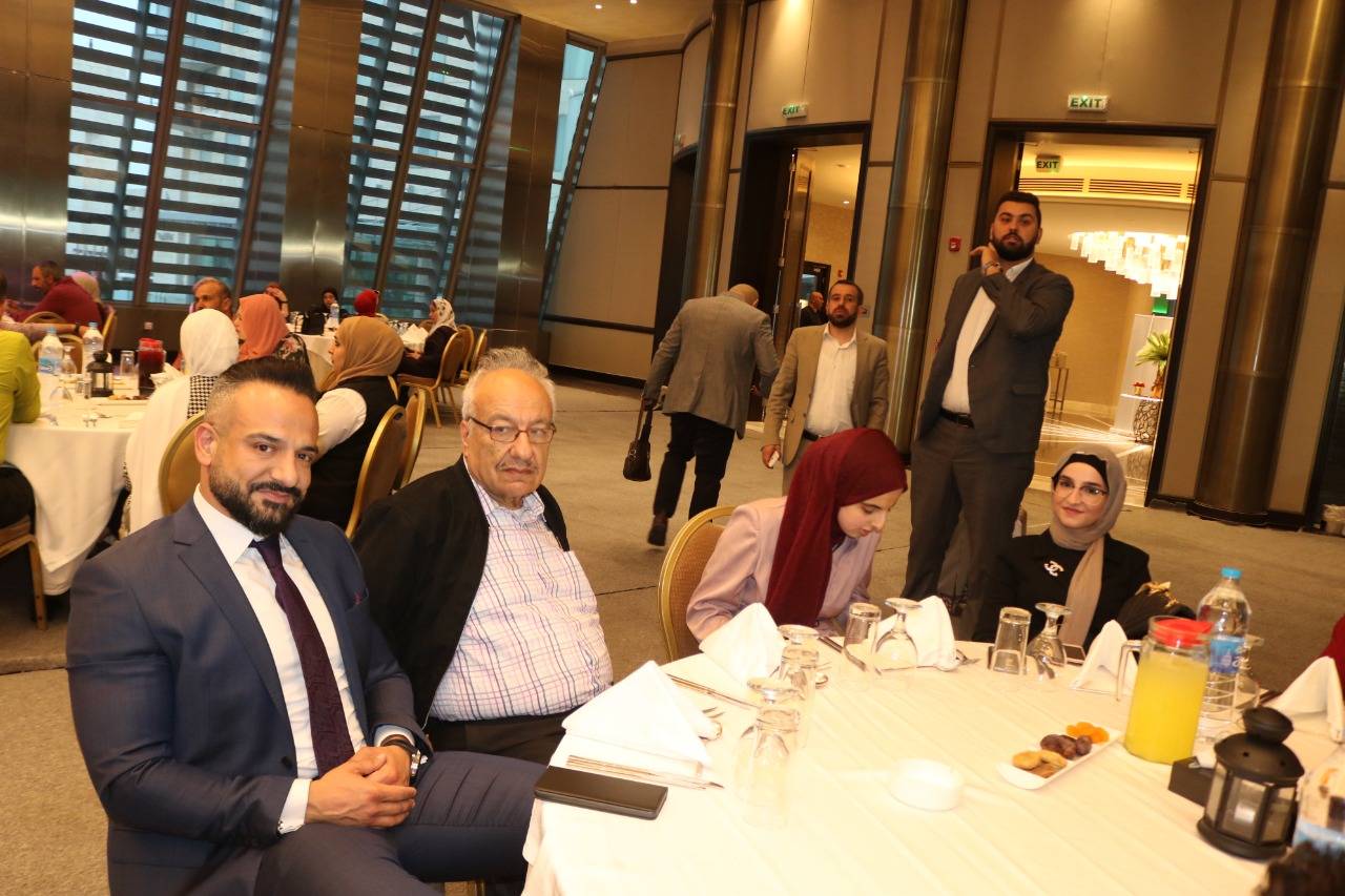 مؤسسة آفاق الحياة لمستحضرات التجميل تقيم افطارا رمضانيا وحفل تخريج لدورة العناية بالبشرة  