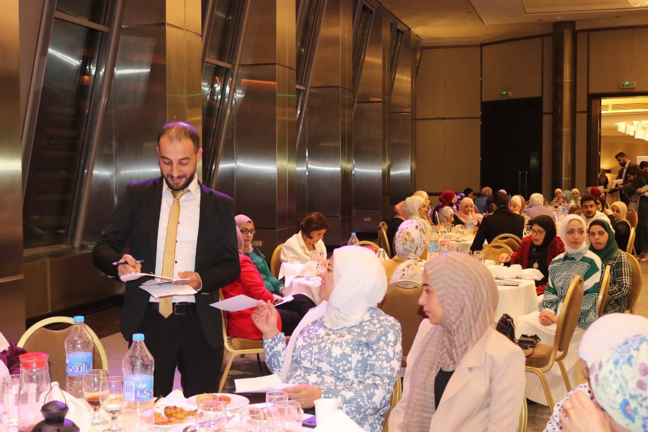 مؤسسة آفاق الحياة لمستحضرات التجميل تقيم افطارا رمضانيا وحفل تخريج لدورة العناية بالبشرة  