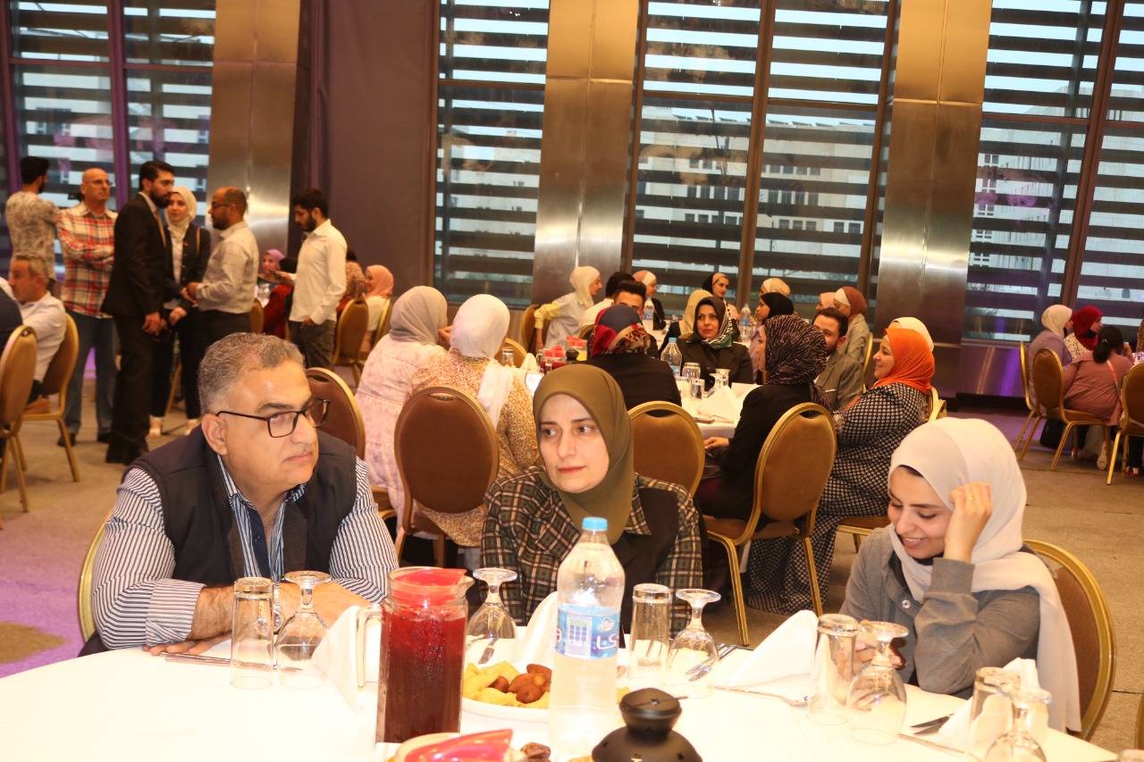 مؤسسة آفاق الحياة لمستحضرات التجميل تقيم افطارا رمضانيا وحفل تخريج لدورة العناية بالبشرة  