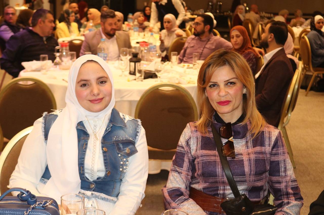 مؤسسة آفاق الحياة لمستحضرات التجميل تقيم افطارا رمضانيا وحفل تخريج لدورة العناية بالبشرة  