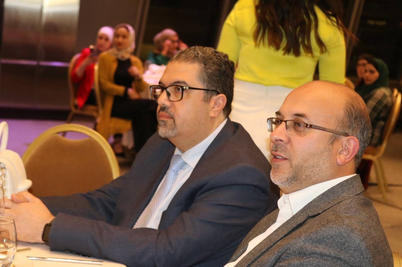 مؤسسة آفاق الحياة لمستحضرات التجميل تقيم افطارا رمضانيا وحفل تخريج لدورة العناية بالبشرة  