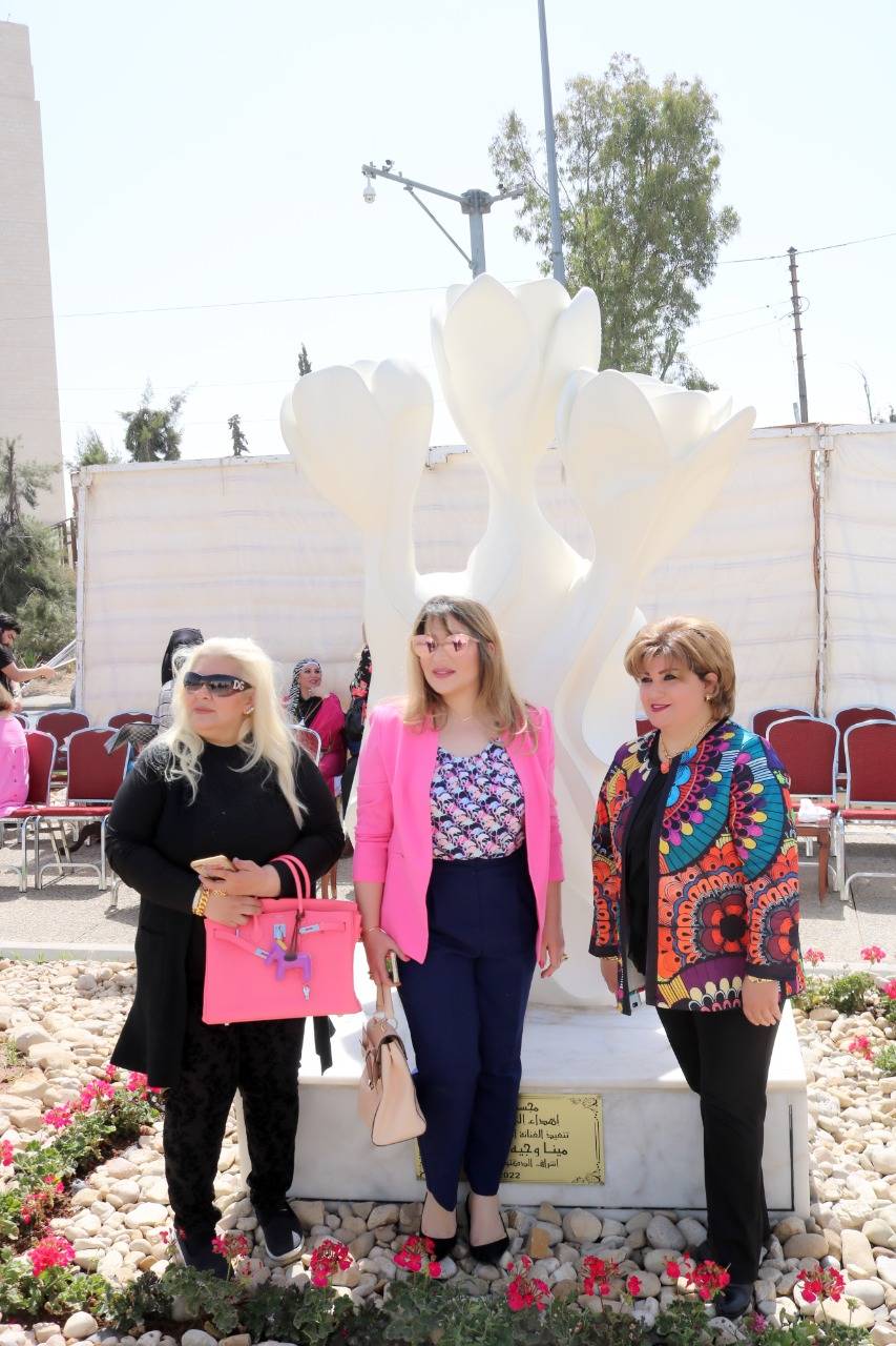 امين عمان والسفير العراقي يزيحان الستار عن مجسم السوسنة على الدوار السادس   