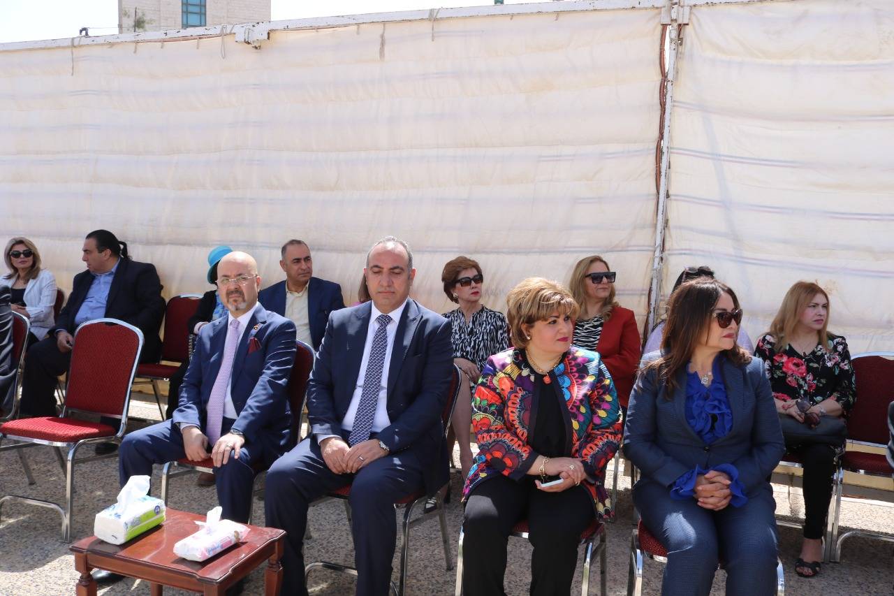 امين عمان والسفير العراقي يزيحان الستار عن مجسم السوسنة على الدوار السادس   