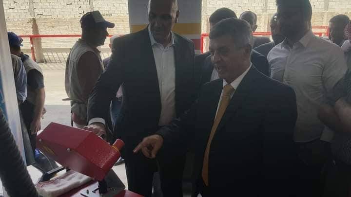 الرواجيح يفتتح شركة نيبو لغسيل السجاد وخدمات الدراي كلين في مادبا 