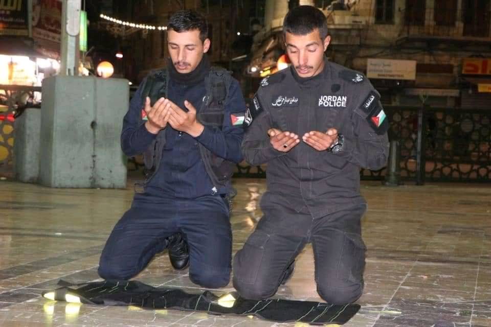 الأمن العام : نودع رمضان والقلب مشتاق لرمضان .. ونشهد الله أنه كان لنا شهر عمل وعبادة .. صور 