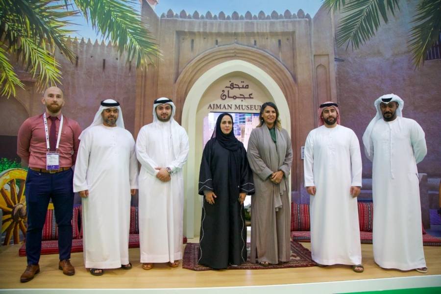 المدير العام بالندب وعدد من المدراء التنفيذيين يزورون منصة هيئة النقل في معرض سوق السفر العربي