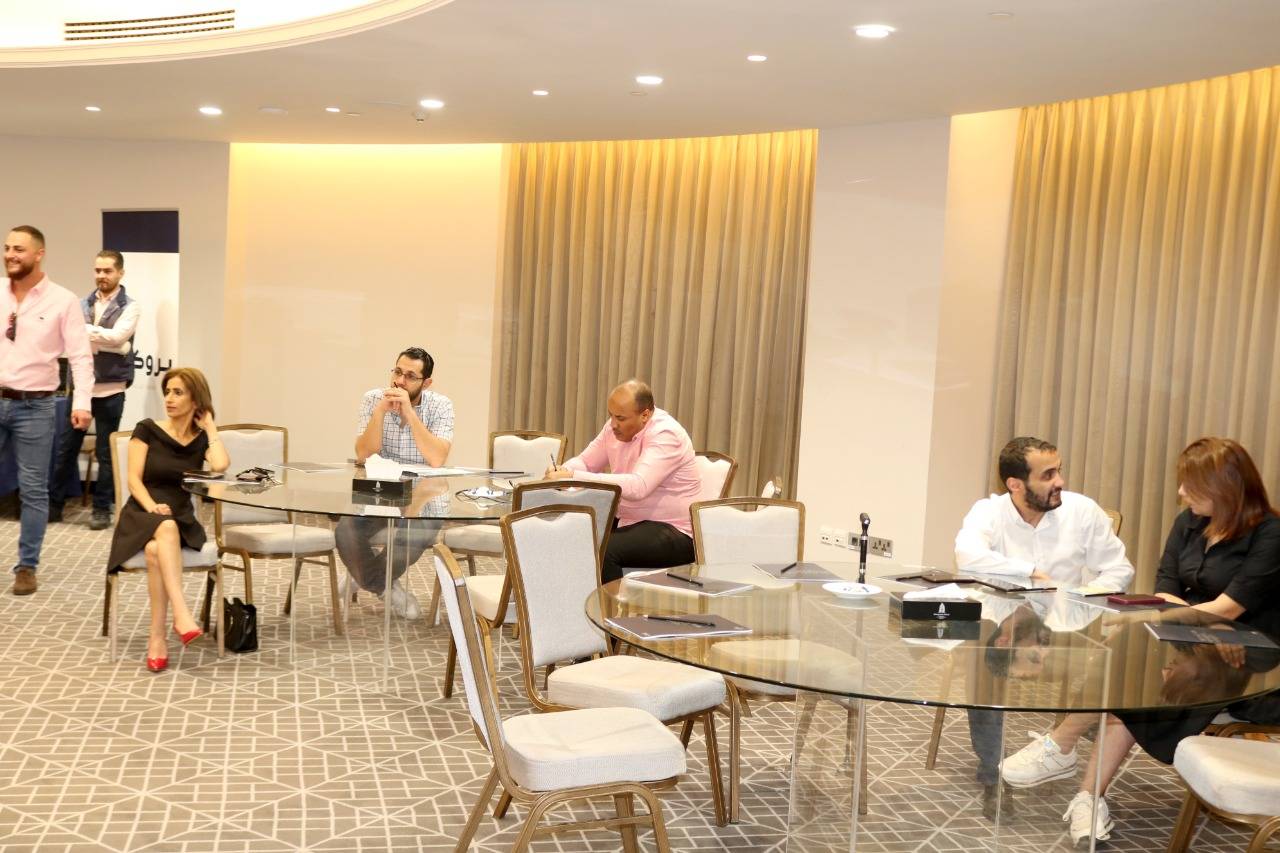(عرسي مع مرسي) مبادرة مجتمعية اعلامية لحل مشكلة الزواج 