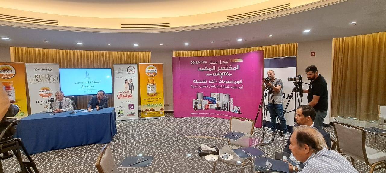 (عرسي مع مرسي) مبادرة مجتمعية اعلامية لحل مشكلة الزواج 