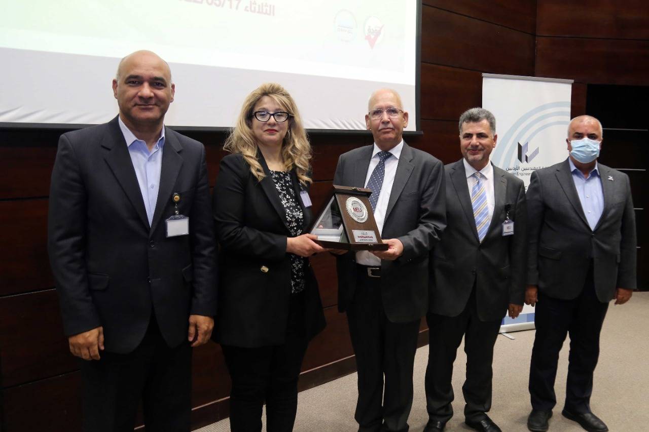  المهندسين تشارك في فعاليات اليوم العلمي المعماري في جامعة الشرق الأوسط