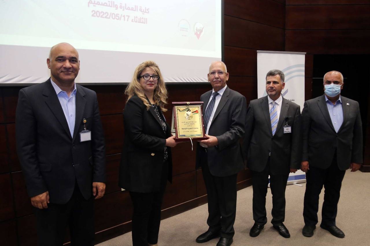  المهندسين تشارك في فعاليات اليوم العلمي المعماري في جامعة الشرق الأوسط