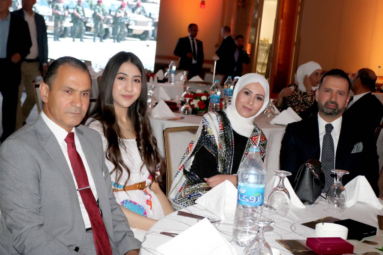 حفل لتكريم صناع مسلسل حضور لموكب الغياب  صور